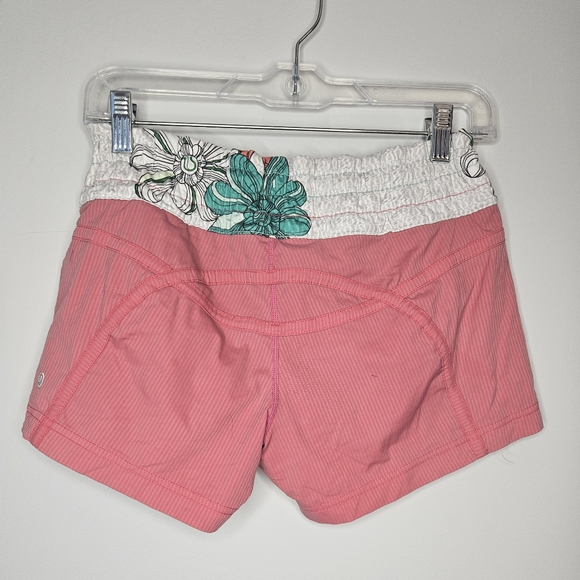 Coral Women's Shorts with Floral Waistband - Picture 5 of 12